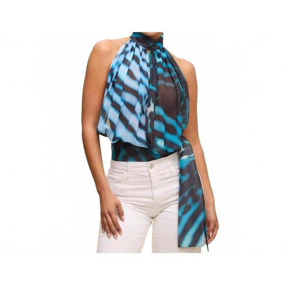 LUXXEL Tops - NEW LUXXEL destiny halter top in blue